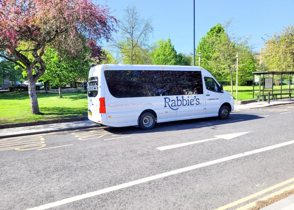 rabbies-tours-bus